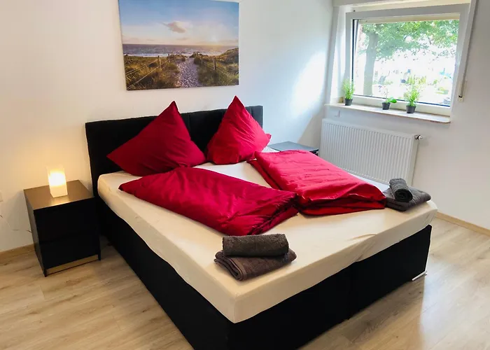 Big I 4 I 6 Beds I 120 Sqm I Fast Internet Appartement Paderborn